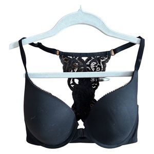 Set of 2 Victoria’s Secret Racerback Bras